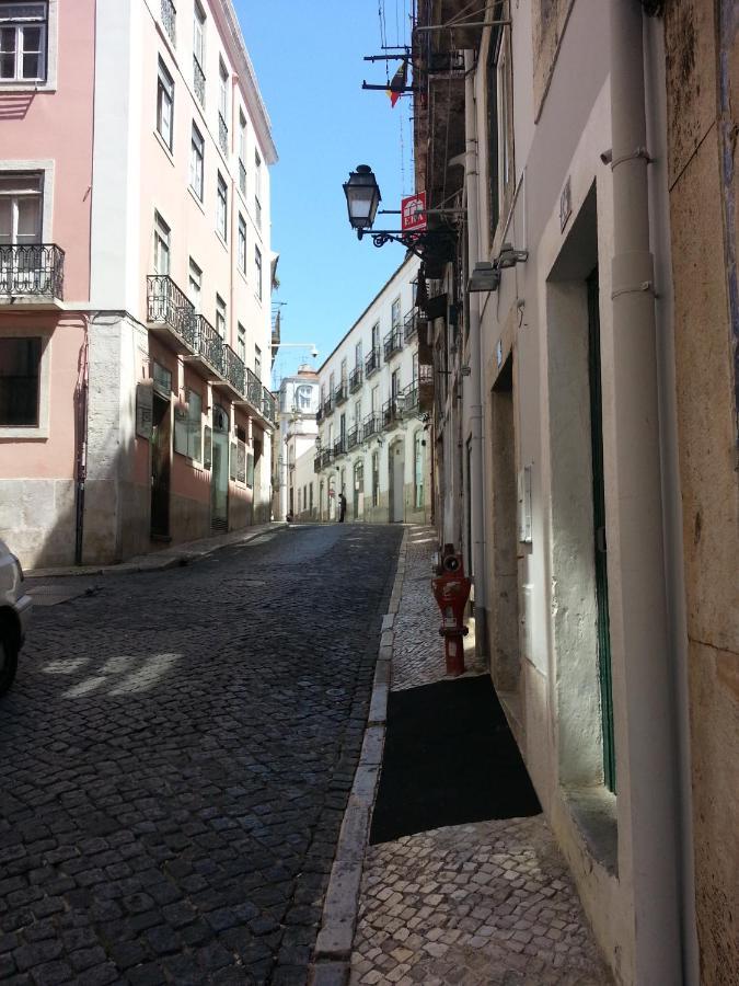 Cozy 1st Floor Flat Central Chiado District With Balconies&AC 19th Century building Lizbona Zewnętrze zdjęcie
