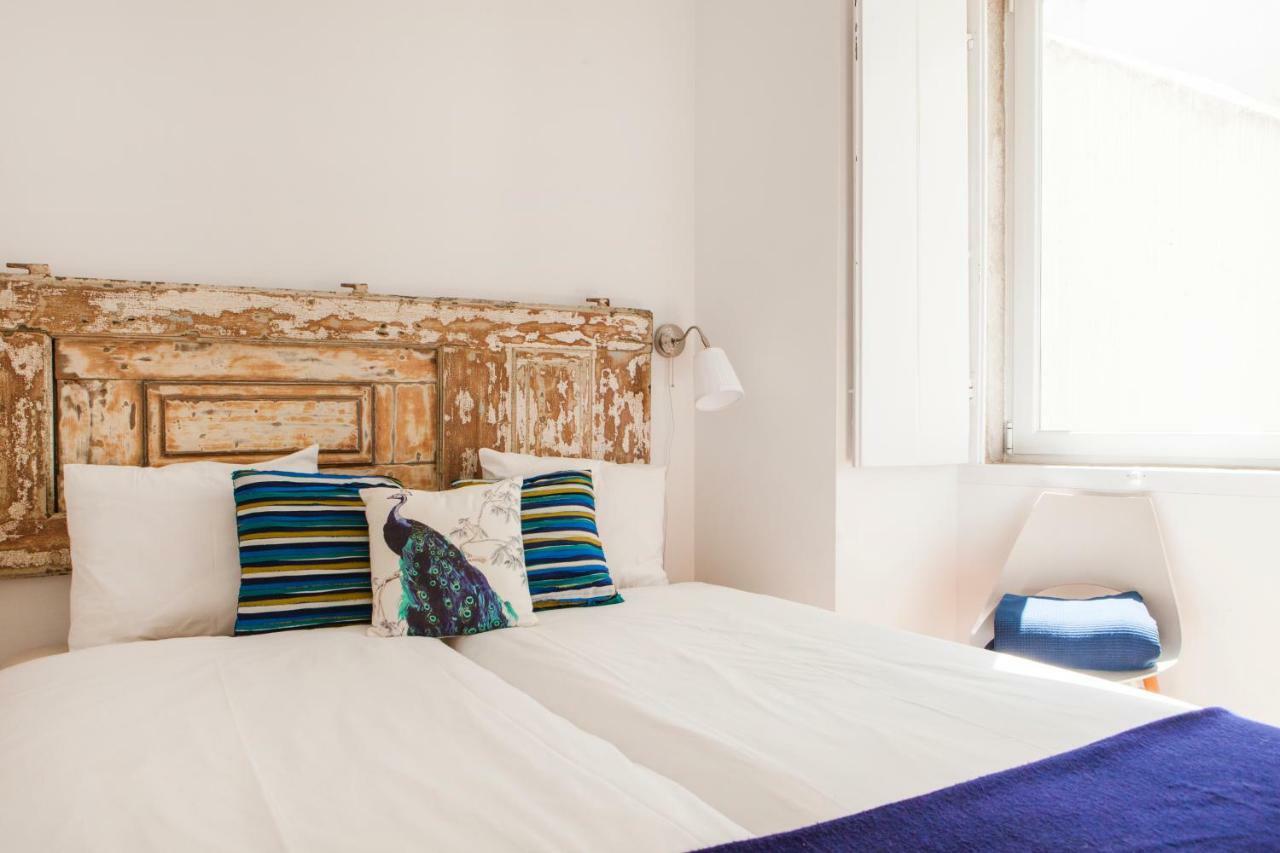 Cozy 1st Floor Flat Central Chiado District With Balconies&AC 19th Century building Lizbona Zewnętrze zdjęcie